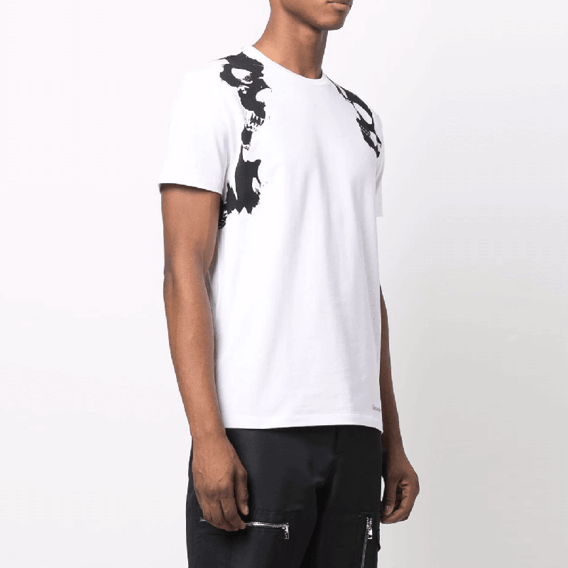 Purchase 알렉산더 맥퀸 SS22 스컬 프린트 크루넥 화이트 티셔츠. 682533-QSZ65-0900