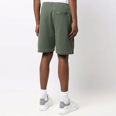 Alexander McQueen SS22 Solid Logo Strap Shorts Army Green 642668-QSX75-0904 Purchase Alexander McQueen SS22 Solid Logo Strap Shorts Army Green 642668-QSX75-0904