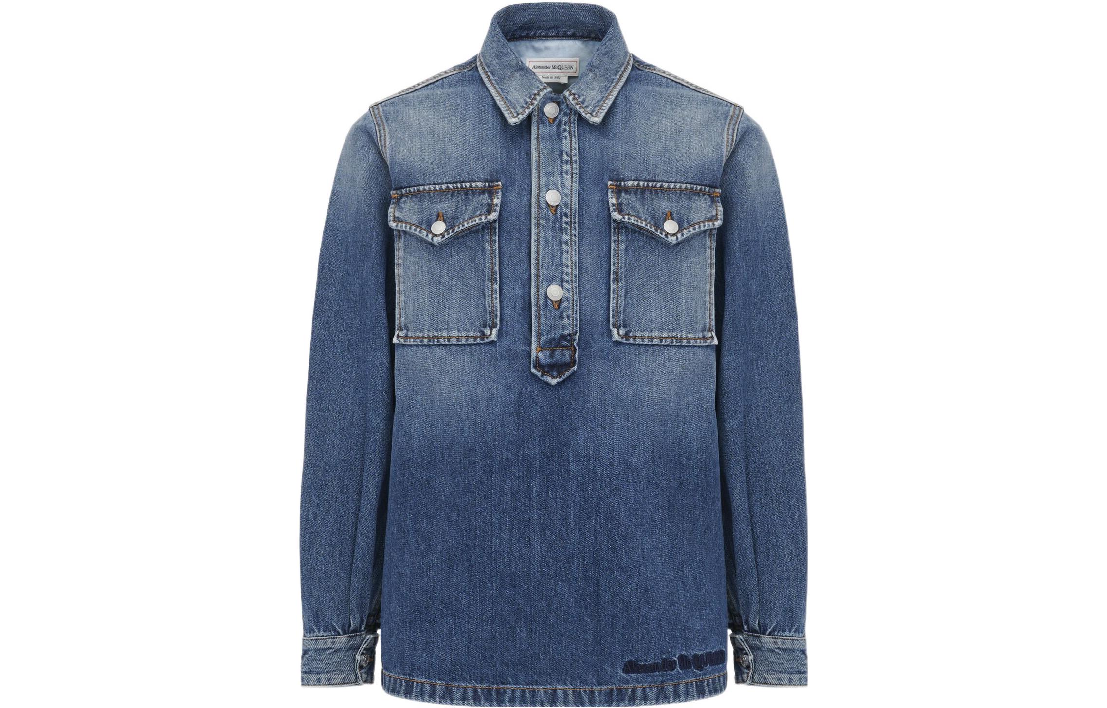 Alexander McQueen SS23  Washed Denim Pullover Shirt with Dual Pockets - Blue. 724594-QUY44-4001