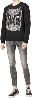 Alexander McQueen SS23 Skull Embroidered Crewneck Sweatshirt Black. 552049-QMX23-1000 Shop Alexander McQueen SS23 Skull Embroidered Crewneck Sweatshirt Black. 552049-QMX23-1000
