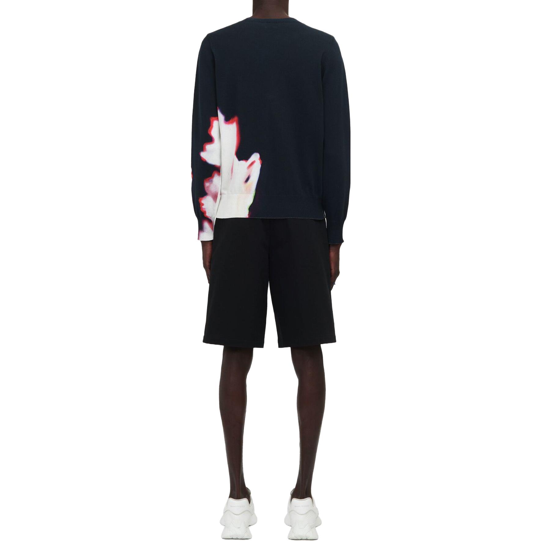 Shop 알렉산더 맥퀸 SS23 타이-다이 립 크루넥 스웨터 블랙 752059-Q1GBZ-1014