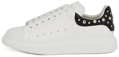 Alexander McQueen Studded Oversized Sneaker 'Black White' 553776-WHGP5-9061 Alexander McQueen Studded Oversized Sneaker 'Black White' 553776-WHGP5-9061