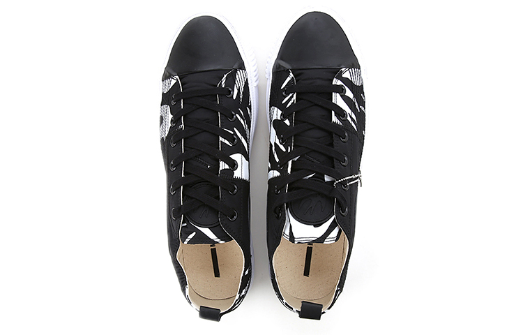 Alexander McQueen Swallow Orbyt Sneaker 'Black White' 圖 4