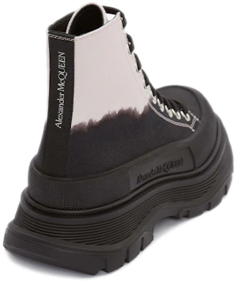 Alexander McQueen Tread 'Hitam Putih Dip' 651689W4PF11116 Shop Alexander McQueen Tread 'Hitam Putih Dip' 651689W4PF11116