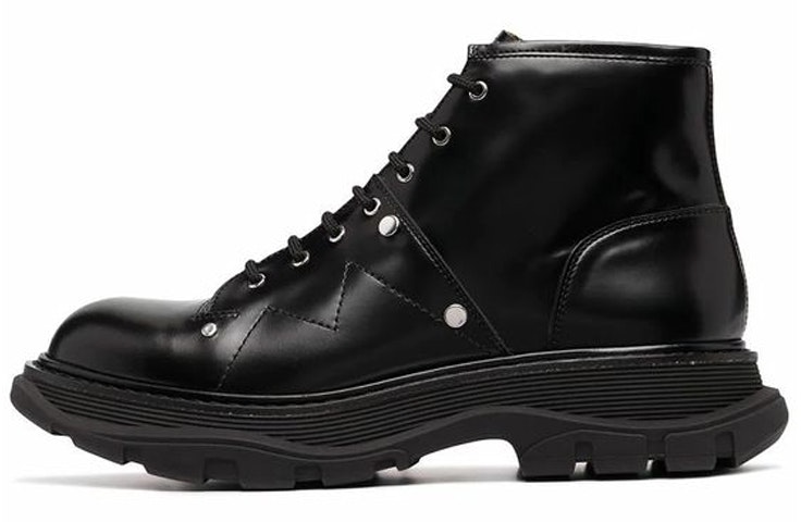 alexander-mc-queen-tread-lace-up-boot-black-604253-whz-80-1000
