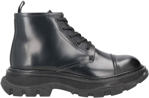 Alexander McQueen Tread Lace-Up Combat Boot 'Black' 652885WHSW11000 Order Alexander McQueen Tread Lace-Up Combat Boot 'Black' 652885WHSW11000