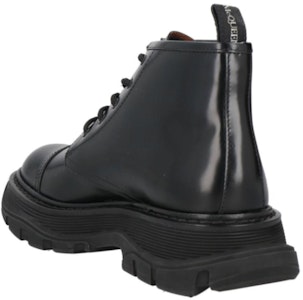 亞歷山大·麥昆 皮革 休閒鞋帶 短靴 男款 黑色 Shop 亞歷山大·麥昆 皮革 休閒鞋帶 短靴 男款 黑色