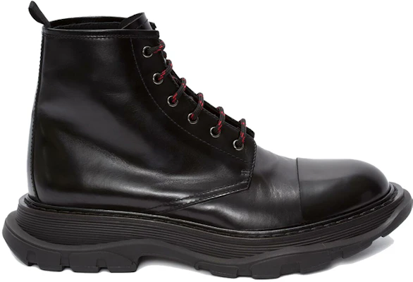 Alexander McQueen Tread Lace Boot 'Hitam' 535199WHSW11000 Order Alexander McQueen Tread Lace Boot 'Hitam' 535199WHSW11000