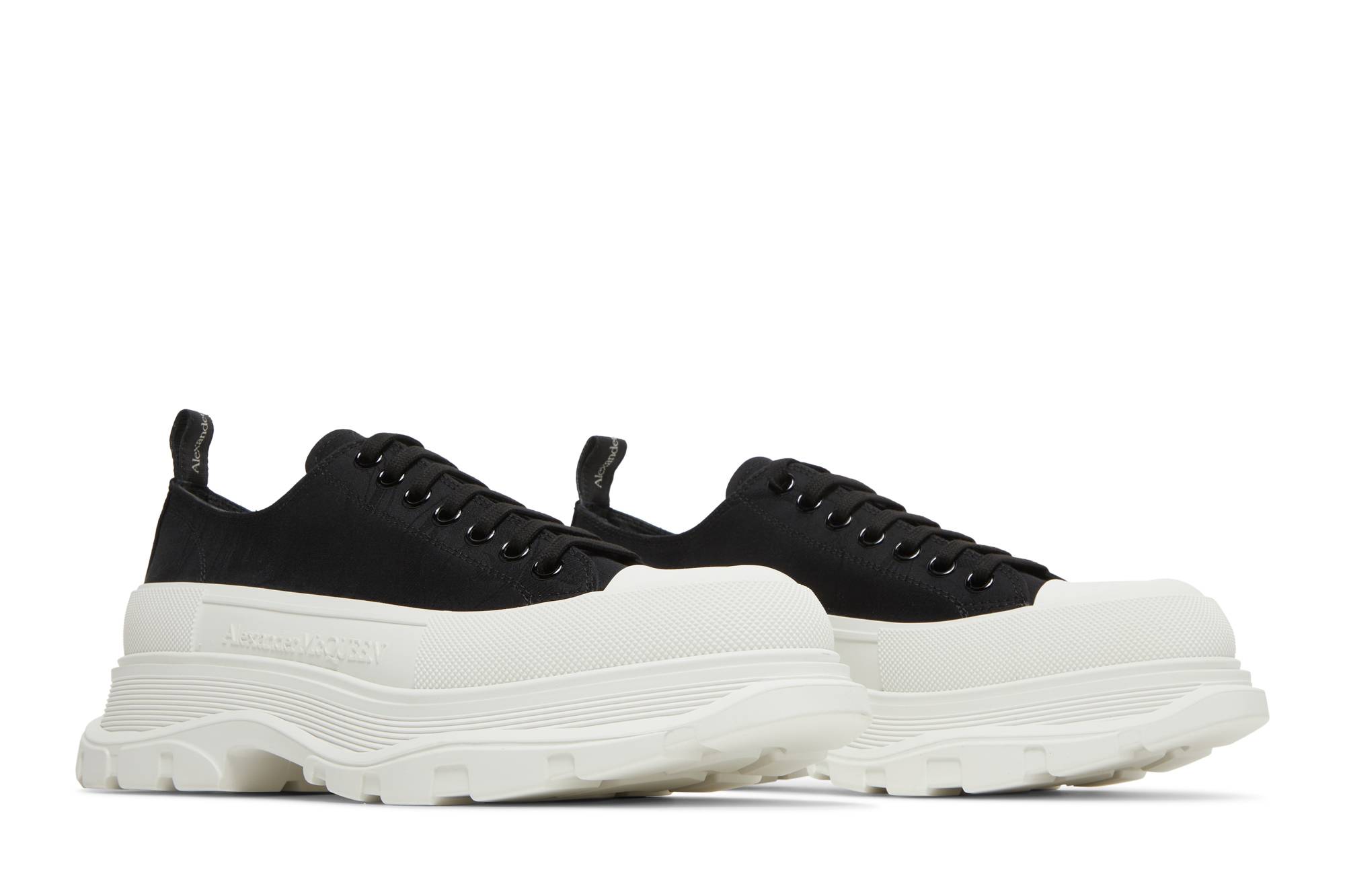 Cheap Alexander McQueen Tread Slick 'Hitam Putih Gading' 662680-W4QK1-1320