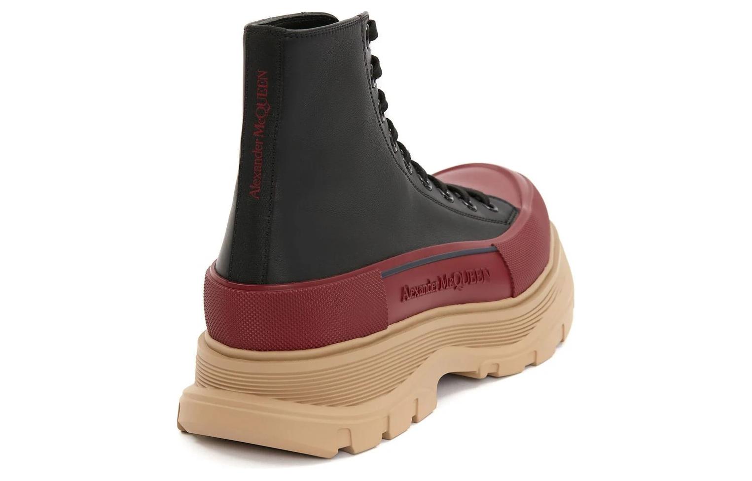 Shop Alexander McQueen Tread Slick 'Hitam Merah' 705661WHZ6H1541