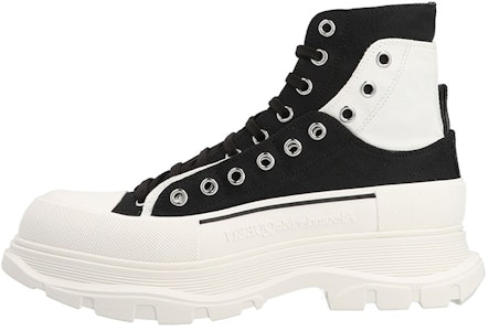 亞歷山大·麥昆 Tread Slick 圓頭時尚綁帶短靴 男款 黑色 Buy 亞歷山大·麥昆 Tread Slick 圓頭時尚綁帶短靴 男款 黑色