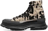 Buy Alexander McQueen Tread Slick Botas 'Beige Negro Graffiti' 705667-W4TG4-9787