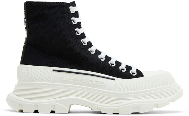 Alexander McQueen Tread Slick Boot 'Hitam' 662678W4QK11320 Buy Alexander McQueen Tread Slick Boot 'Hitam' 662678W4QK11320