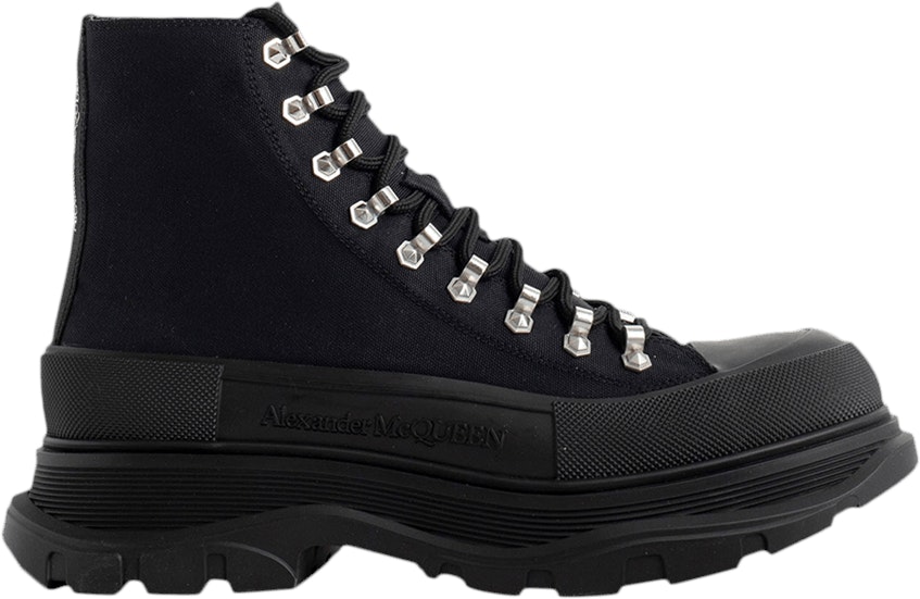 alexander-mc-queen-tread-slick-boot-black-735816-w4-mv-1-1081