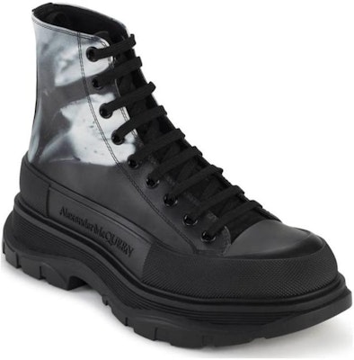 Alexander McQueen Tread Slick Boot 'Solarised Flower - Hitam' 750376-WIATP-1070 Lookbook Alexander McQueen Tread Slick Boot 'Solarised Flower - Hitam' 750376-WIATP-1070