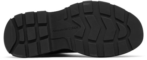 Shop Alexander McQueen Tread Slick 帆布馬丁靴 黑色