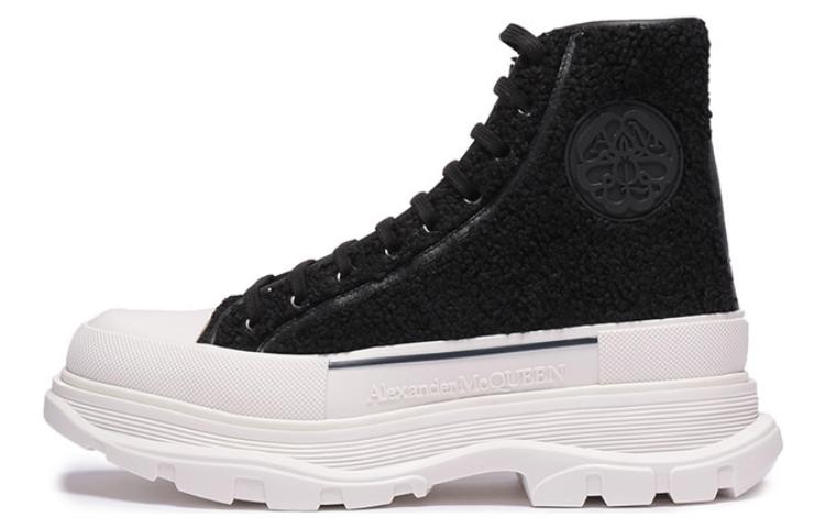 Buy 알렉산더 맥퀸 트레드 슬릭 부츠 '블랙 베이지' 727379W4V511041