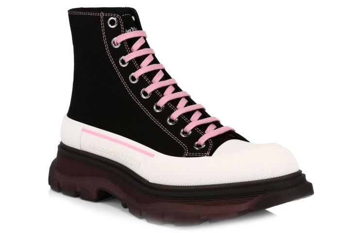 Order 亚历山大麦昆Tread Slick黑色粉色花卉靴子 662686-W4MV9-1321