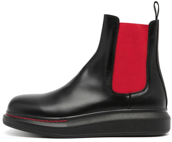 alexander-mc-queen-tread-slick-chelsea-boot-black-red-5861988-whx-51066