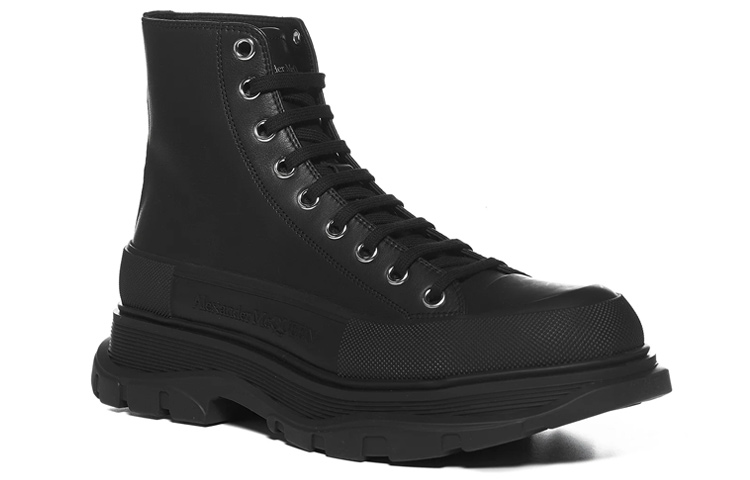 Lookbook 亞歷山大·麥昆 黑色皮革Tread Slick短靴