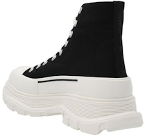 알렉산더 맥퀸 트레드 슬릭 하이 '블랙 화이트' 705659-W4MV2-1070 Shop 알렉산더 맥퀸 트레드 슬릭 하이 '블랙 화이트' 705659-W4MV2-1070