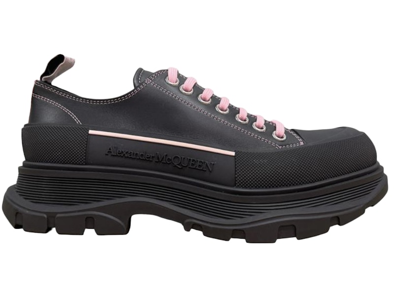 Alexander McQueen Tread Slick Lace-Up 'Black Pink' 627225WHZ6B1488