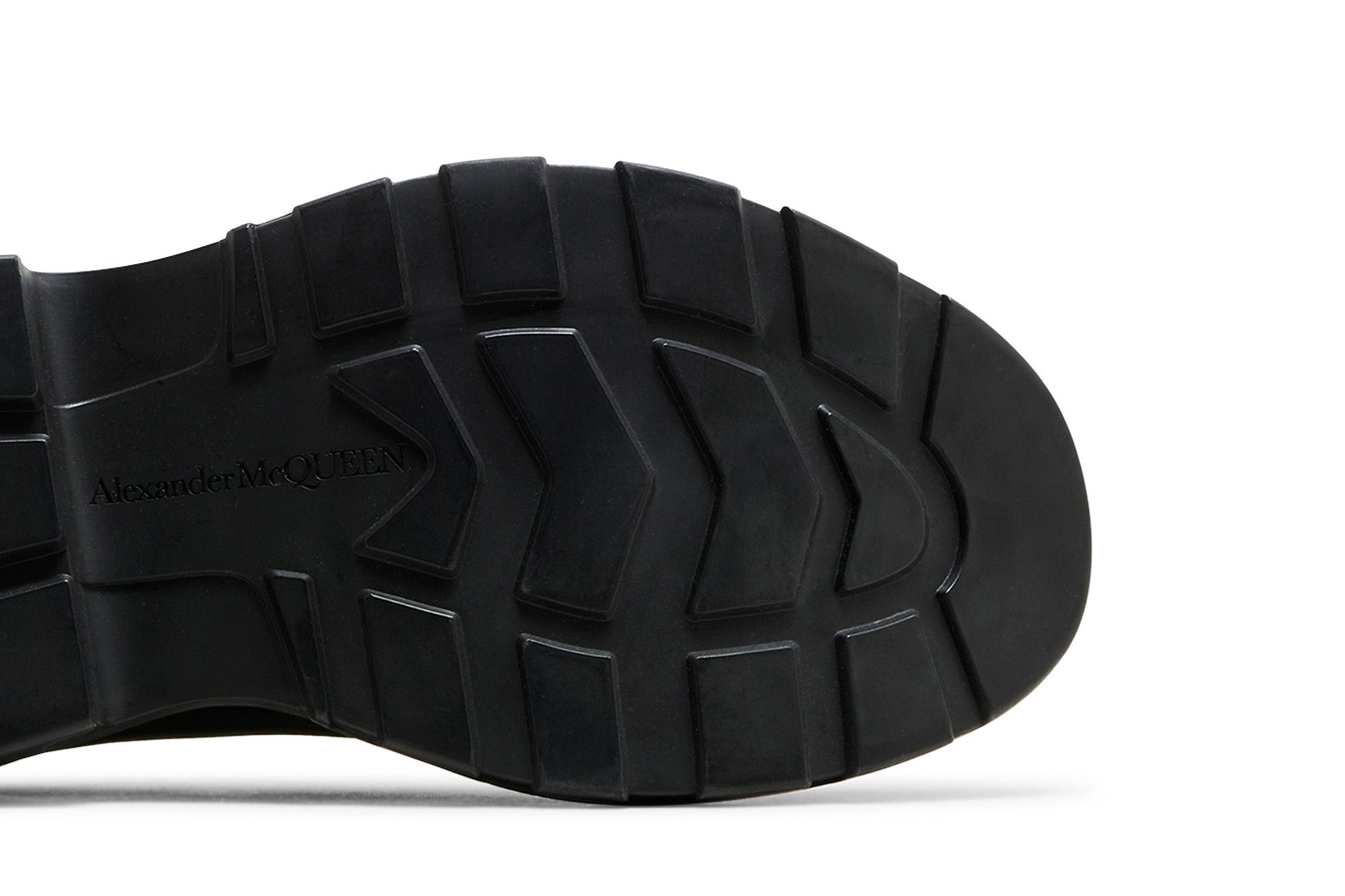 Purchase Alexander McQueen Tread Slick Lace-Up 'Logo Grafiti - Hitam Putih' 711108-WIAT6-1070