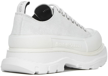 알렉산더 맥퀸 트레드 슬릭 화이트 (Alexander McQueen Tread Slick White) 627225-WHBGN-9009 Lookbook 알렉산더 맥퀸 트레드 슬릭 화이트 (Alexander McQueen Tread Slick White) 627225-WHBGN-9009