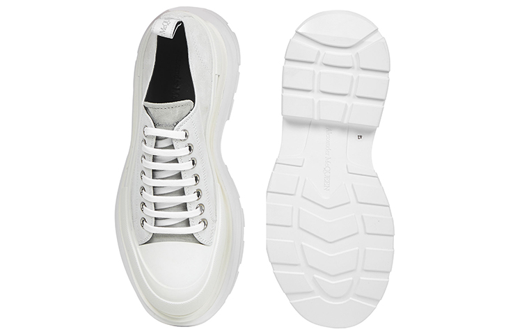 Shop Alexander McQueen Tread Slick Lace-Up 'Putih' 627225-WHBGN-9009