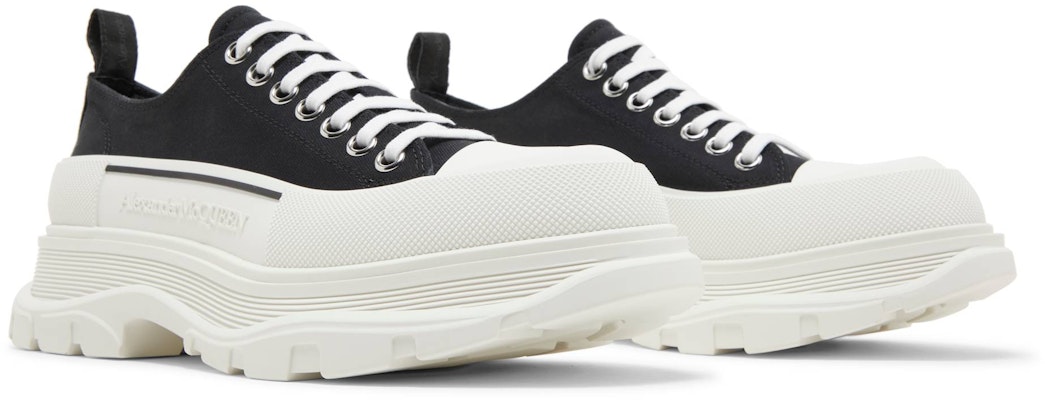 Alexander McQueen Tread Slick Lace Up 'Black White' 705660-W4MV2-1070 Cheap Alexander McQueen Tread Slick Lace Up 'Black White' 705660-W4MV2-1070