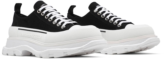 알렉산더 맥퀸 트레드 슬릭 레이스업 '블랙 화이트' 604257-W4L32-1070 Cheap 알렉산더 맥퀸 트레드 슬릭 레이스업 '블랙 화이트' 604257-W4L32-1070