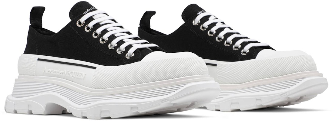 Alexander McQueen Tread Slick Lace Up 'Black White' 604257-W4L32-1070 Cheap Alexander McQueen Tread Slick Lace Up 'Black White' 604257-W4L32-1070