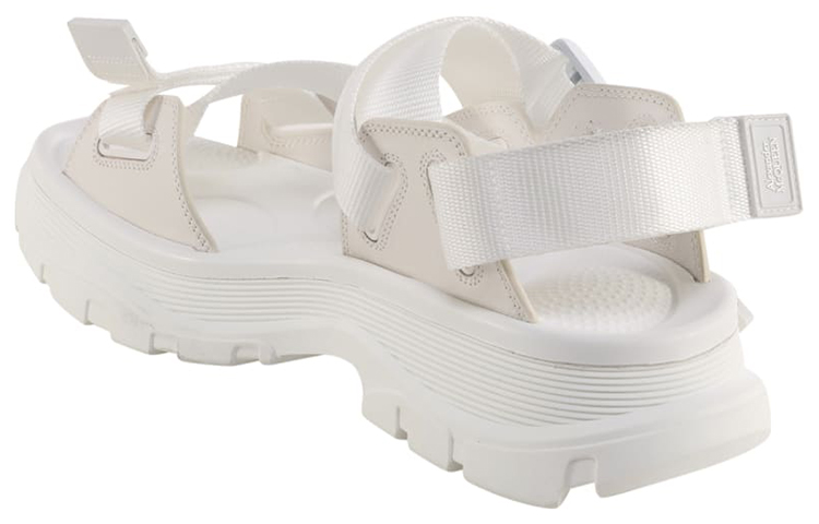 Shop Alexander McQueen Tread Slingback Sandalia 'Marfil' 667815W4R559358