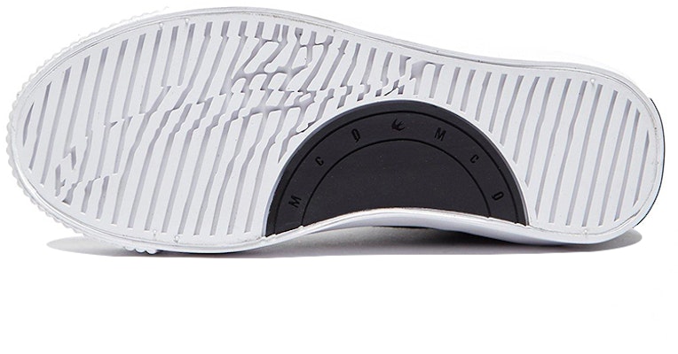 Alexander McQueen Sepatu High-Top Kasual Unisex Hitam 621913R26921006 Shop Alexander McQueen Sepatu High-Top Kasual Unisex Hitam 621913R26921006