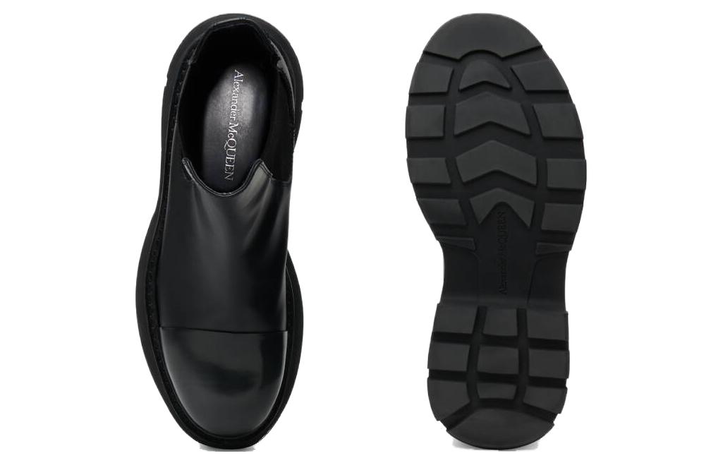 Shop Botín Chelsea Alexander McQueen Wander 'Negro' 777807-WIEQ3-1000