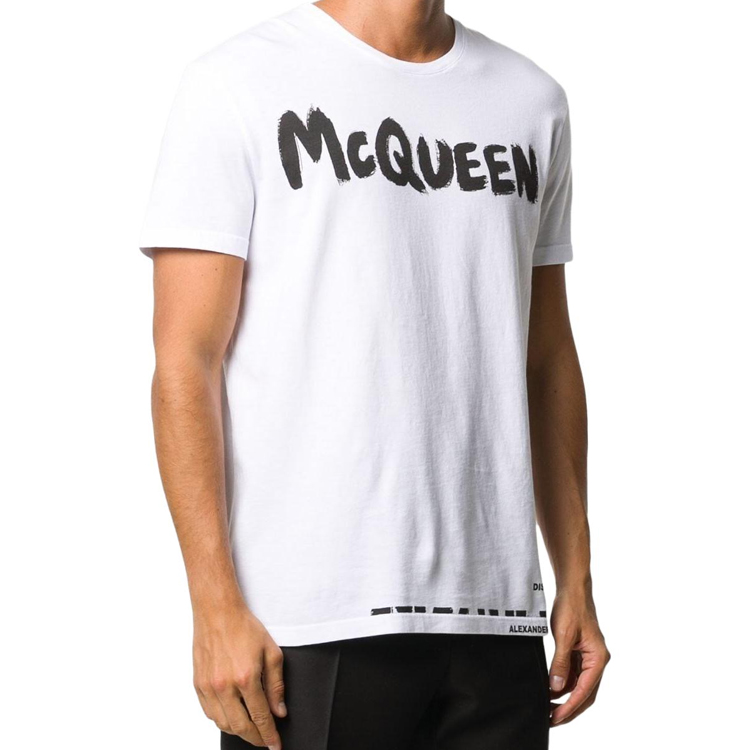 Sizing Alexander McQueen White Letter Print Crewneck Regular Fit T-Shirt. 622104-QPZ57-0900