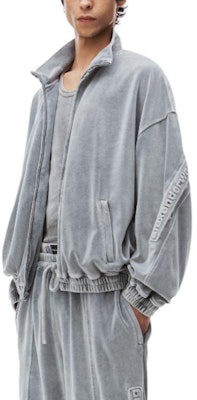 Alexander Wang 洗灰色絨面拉鍊長袖外套。 6CC12420160-96A Lookbook Alexander Wang 洗灰色絨面拉鍊長袖外套。 6CC12420160-96A