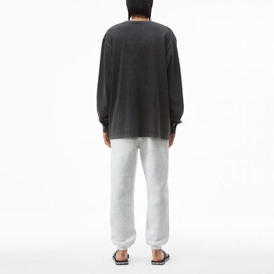 アレキサンダーワン アシッドウォッシュ ロゴプリント ニットスウェット 男女兼用 チャコールグレー UCC3211012-007 Shop アレキサンダーワン アシッドウォッシュ ロゴプリント ニットスウェット 男女兼用 チャコールグレー UCC3211012-007
