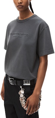 亚历山大王灰色压纹标志男女同款圆领T恤. UCC12416980-94A Shop 亚历山大王灰色压纹标志男女同款圆领T恤. UCC12416980-94A