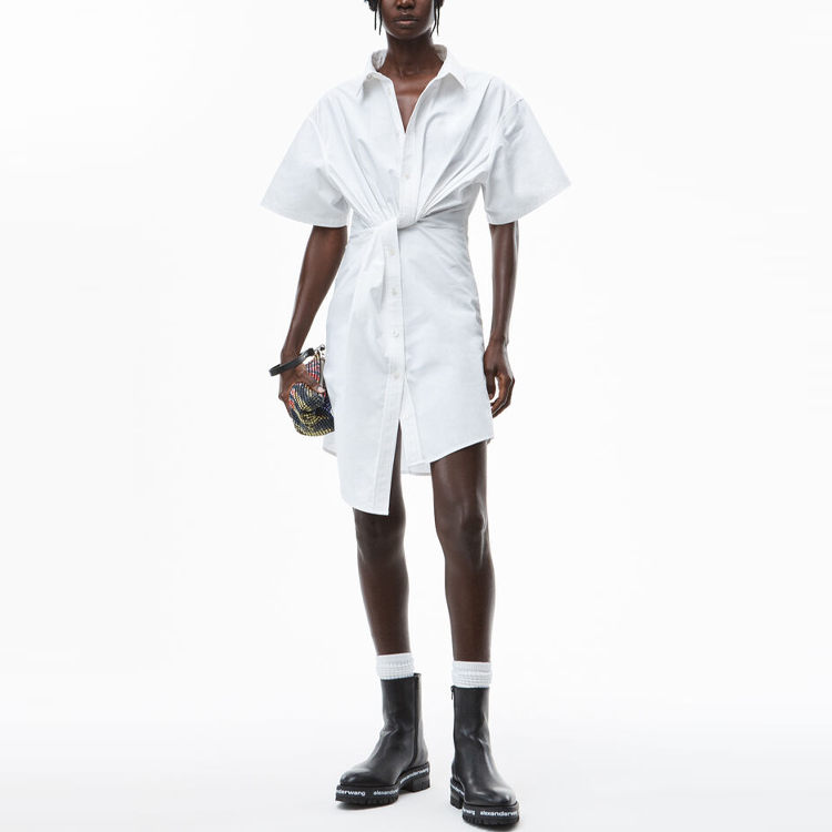 Lookbook Alexander Wang FW21 Gaun Putih Lengan Pendek Twist Depan Shirt Dress 4WC3216137-111