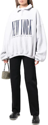 알렉산더 왕 FW22 하프집 로고 프린트 칼라 스웻셔츠 유니섹스 그레이 UCC1231600-050 Lookbook 알렉산더 왕 FW22 하프집 로고 프린트 칼라 스웻셔츠 유니섹스 그레이 UCC1231600-050