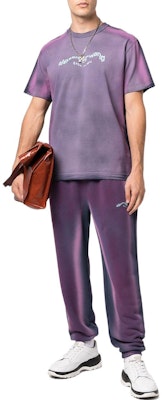 亚历山大王 SS22 酸洗Logo印花紫色男女同款T恤 UCC2221508-664 Lookbook 亚历山大王 SS22 酸洗Logo印花紫色男女同款T恤 UCC2221508-664