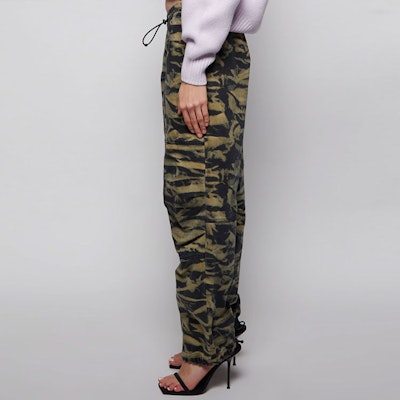 Alexander Wang SS22 Tiger Capsule Camo Wide-Leg Sweatpants Unisex Army Green UDC1224053-737 Sizing Alexander Wang SS22 Tiger Capsule Camo Wide-Leg Sweatpants Unisex Army Green UDC1224053-737