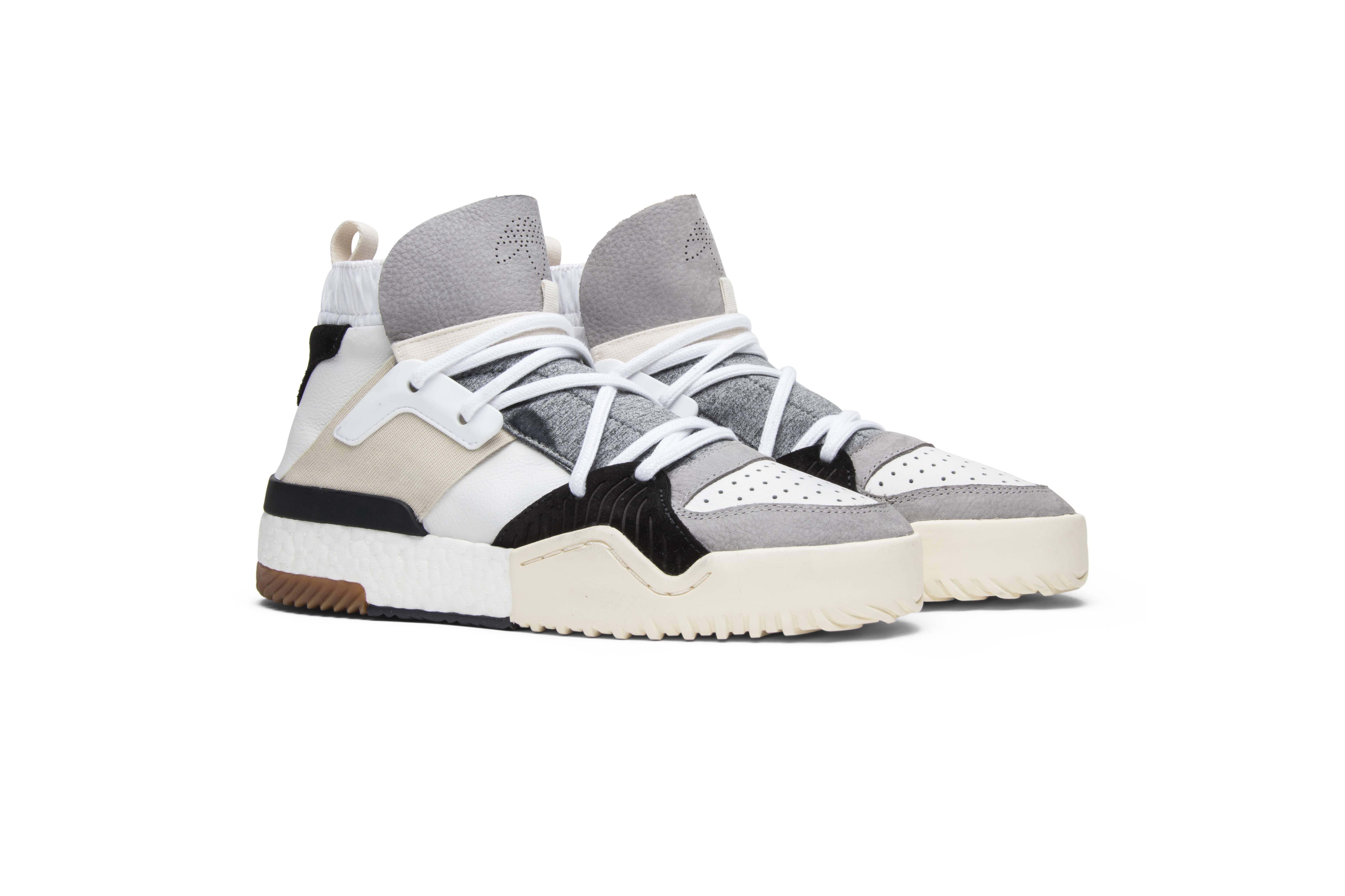 Cheap 亞歷山大王 x 愛迪達 AW BBall '奶油色' CM7824