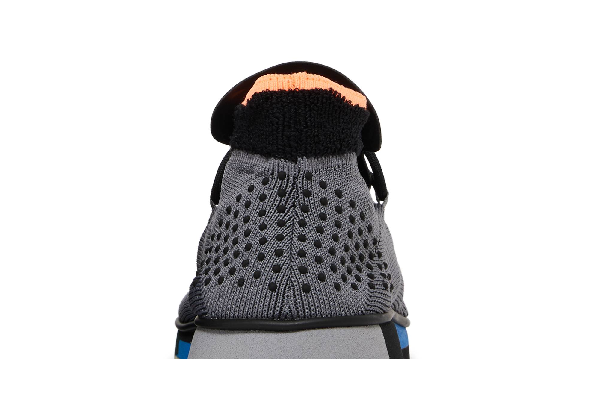 Sizing Alexander Wang x adidas AW Run Mid 'St Crag' AC6844 (亞歷山大·王 x 愛迪達 AW Run Mid 'St Crag' AC6844)