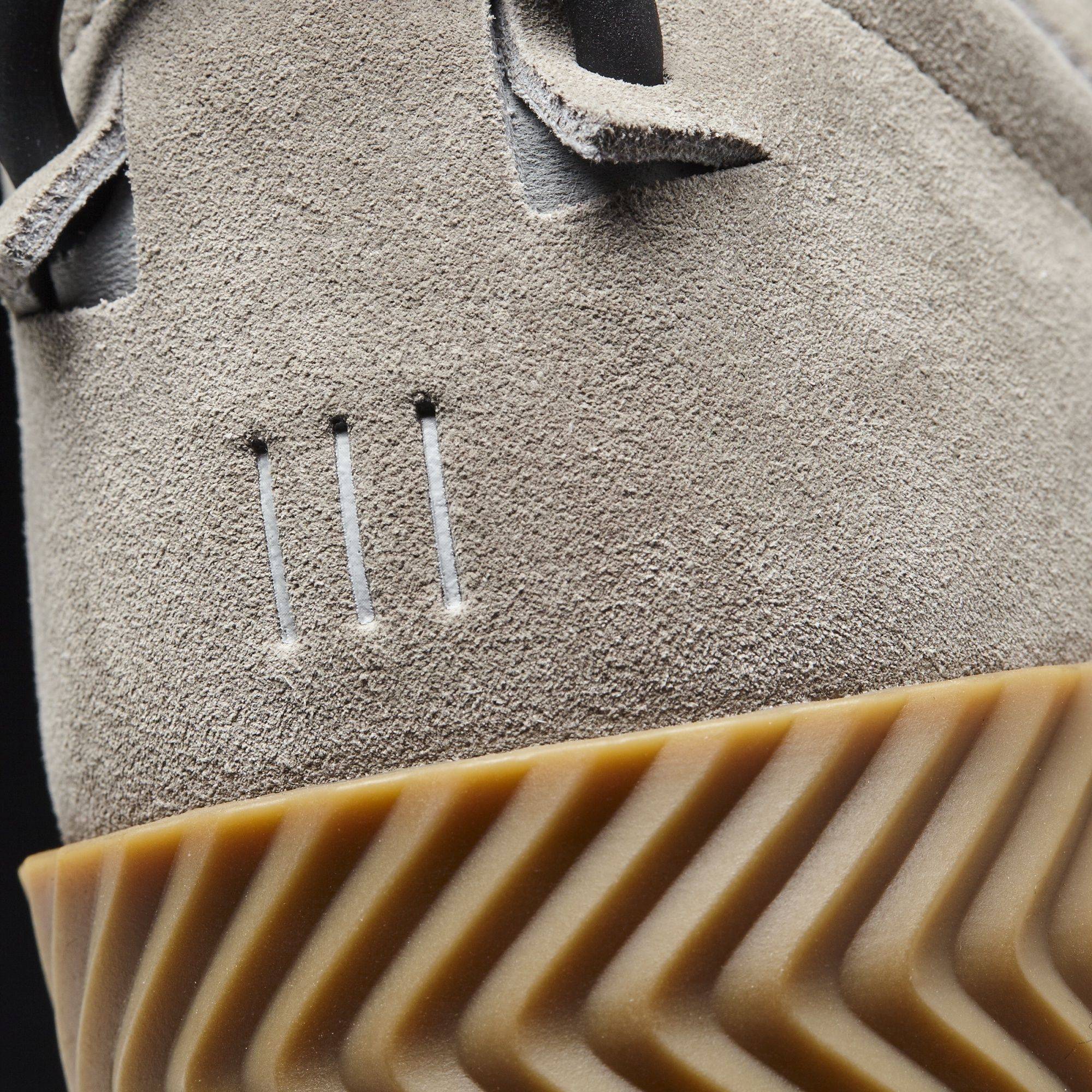 Details for 亞歷山大王 x 愛迪達 AW 滑板鞋 '淺灰' BY8910