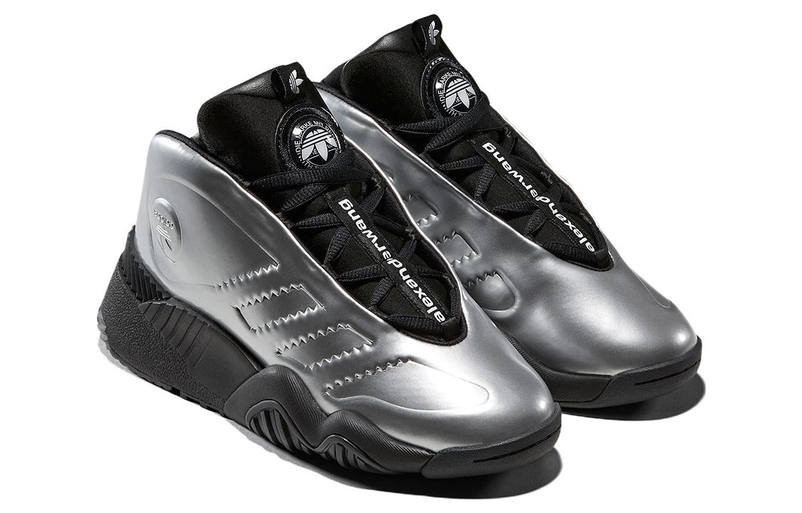 Lookbook 亚历山大·王 x 阿迪达斯 Futureshell '铂金金属' EE8489