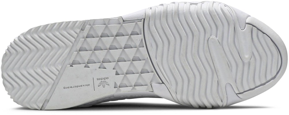 AW x adidas コラボ Turnout トレーナー (ライトブラウン) FV2914 Shop AW x adidas コラボ Turnout トレーナー (ライトブラウン) FV2914