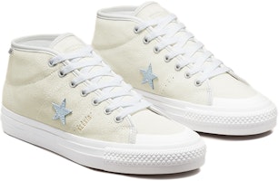 Alexis Sablone x Converse One Star Cons Pro Mid 'Vintage White' Putih Klasik 171326C Lookbook Alexis Sablone x Converse One Star Cons Pro Mid 'Vintage White' Putih Klasik 171326C