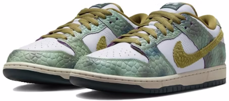 Nike x Alexis Sablone SB Dunk Low 'Chameleon' Lelaki Wanita Malaysia HJ3386-300 Lookbook Nike x Alexis Sablone SB Dunk Low 'Chameleon' Lelaki Wanita Malaysia HJ3386-300